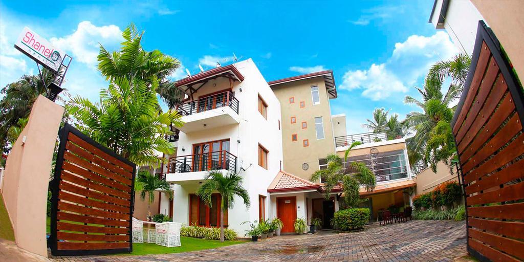 Hotel Shanelo Negombo Esterno foto