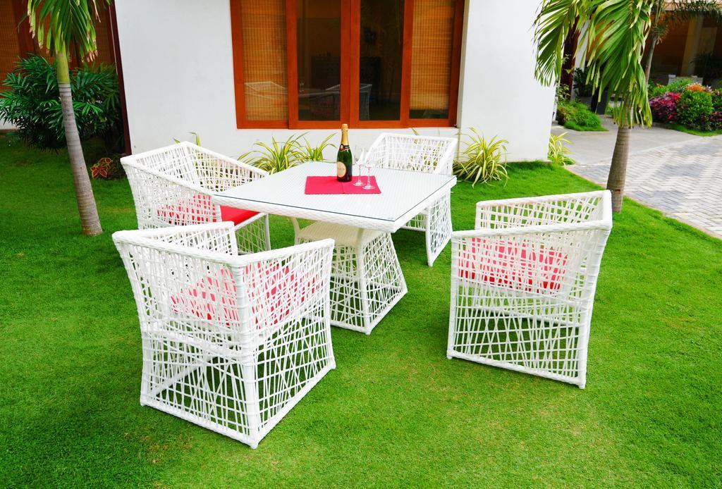 Hotel Shanelo Negombo Esterno foto