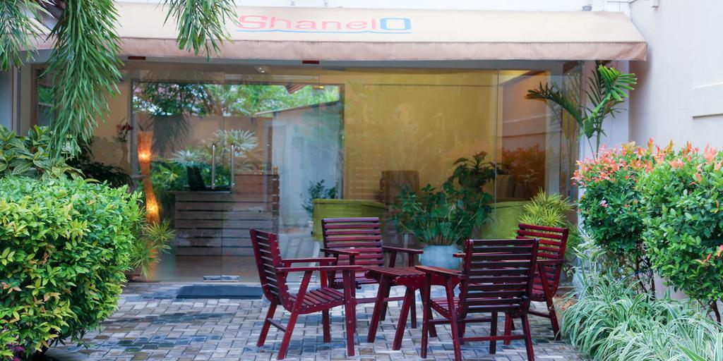 Hotel Shanelo Negombo Esterno foto